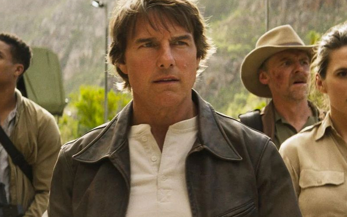 Szene aus Mission Impossible Final Reckoning, Ethan Hunt (Tom Cruise) steht in der Mitte, hinter im sein Team